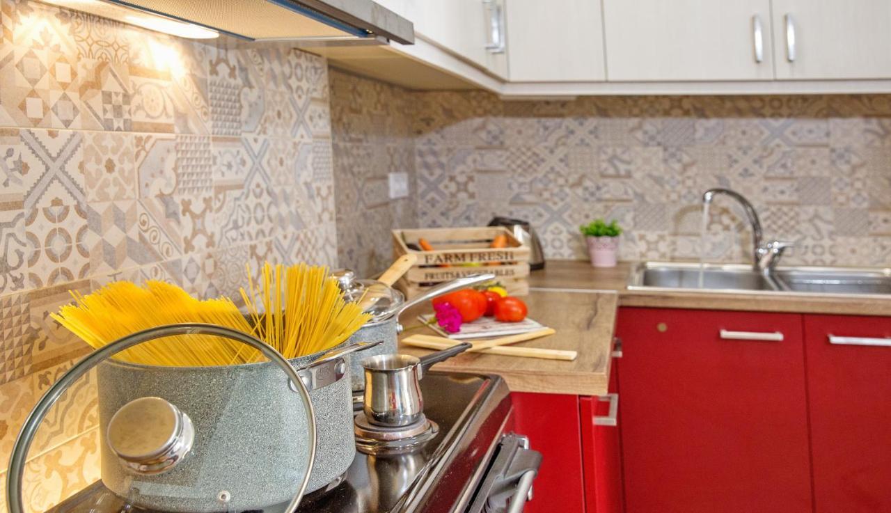 Néa Péramos Myrsini'S Apartment מראה חיצוני תמונה